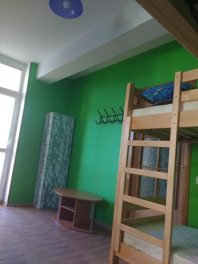 Yourhostel Saperka Kiev Exterior foto